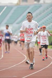 BIB: 2019, 190, 252
                            <button type="button" onclick="openModal(5950375)" class="btn btn-primary btn-sm float-right btn-popup" data-toggle="modal" data-target=".modal-high-quality">
                        <i class="fas fa-shopping-cart"></i> Add to Cart
                    </button>
                                            <button type="button" onclick="isThisMe(5950375, true)" class="btn btn-success btn-sm float-right btn-popup btn-isme hidden" data-toggle="tooltip" data-placement="bottom" title="นี่คือรูปของคุณใช่ไหม คลิกที่นี่เพื่อเอาเข้าอัลบั้ม">
                        <i class="fas fa-plus"></i> Add to album
                    </button>
                    <button type="button" onclick="isThisMe(5950375, false)" class="btn btn-warning btn-sm float-right btn-popup btn-isnotme hidden">
                        <i class="fas fa-ban"></i> Remove from album
                    </button>