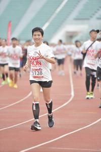 BIB: 5138
                            <button type="button" onclick="openModal(5939858)" class="btn btn-primary btn-sm float-right btn-popup" data-toggle="modal" data-target=".modal-high-quality">
                        <i class="fas fa-shopping-cart"></i> Add to Cart
                    </button>
                                            <button type="button" onclick="isThisMe(5939858, true)" class="btn btn-success btn-sm float-right btn-popup btn-isme hidden" data-toggle="tooltip" data-placement="bottom" title="นี่คือรูปของคุณใช่ไหม คลิกที่นี่เพื่อเอาเข้าอัลบั้ม">
                        <i class="fas fa-plus"></i> Add to album
                    </button>
                    <button type="button" onclick="isThisMe(5939858, false)" class="btn btn-warning btn-sm float-right btn-popup btn-isnotme hidden">
                        <i class="fas fa-ban"></i> Remove from album
                    </button>