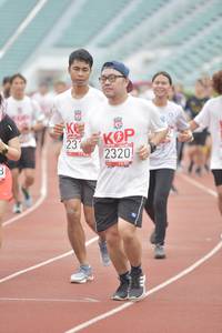 BIB: 2320
                            <button type="button" onclick="openModal(5948300)" class="btn btn-primary btn-sm float-right btn-popup" data-toggle="modal" data-target=".modal-high-quality">
                        <i class="fas fa-shopping-cart"></i> Add to Cart
                    </button>
                                            <button type="button" onclick="isThisMe(5948300, true)" class="btn btn-success btn-sm float-right btn-popup btn-isme hidden" data-toggle="tooltip" data-placement="bottom" title="นี่คือรูปของคุณใช่ไหม คลิกที่นี่เพื่อเอาเข้าอัลบั้ม">
                        <i class="fas fa-plus"></i> Add to album
                    </button>
                    <button type="button" onclick="isThisMe(5948300, false)" class="btn btn-warning btn-sm float-right btn-popup btn-isnotme hidden">
                        <i class="fas fa-ban"></i> Remove from album
                    </button>