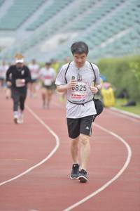 BIB: 825
                            <button type="button" onclick="openModal(5936669)" class="btn btn-primary btn-sm float-right btn-popup" data-toggle="modal" data-target=".modal-high-quality">
                        <i class="fas fa-shopping-cart"></i> Add to Cart
                    </button>
                                            <button type="button" onclick="isThisMe(5936669, true)" class="btn btn-success btn-sm float-right btn-popup btn-isme hidden" data-toggle="tooltip" data-placement="bottom" title="นี่คือรูปของคุณใช่ไหม คลิกที่นี่เพื่อเอาเข้าอัลบั้ม">
                        <i class="fas fa-plus"></i> Add to album
                    </button>
                    <button type="button" onclick="isThisMe(5936669, false)" class="btn btn-warning btn-sm float-right btn-popup btn-isnotme hidden">
                        <i class="fas fa-ban"></i> Remove from album
                    </button>