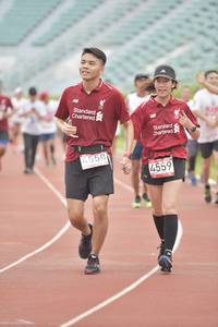 BIB: 4558, 4559
                            <button type="button" onclick="openModal(5949114)" class="btn btn-primary btn-sm float-right btn-popup" data-toggle="modal" data-target=".modal-high-quality">
                        <i class="fas fa-shopping-cart"></i> Add to Cart
                    </button>
                                            <button type="button" onclick="isThisMe(5949114, true)" class="btn btn-success btn-sm float-right btn-popup btn-isme hidden" data-toggle="tooltip" data-placement="bottom" title="นี่คือรูปของคุณใช่ไหม คลิกที่นี่เพื่อเอาเข้าอัลบั้ม">
                        <i class="fas fa-plus"></i> Add to album
                    </button>
                    <button type="button" onclick="isThisMe(5949114, false)" class="btn btn-warning btn-sm float-right btn-popup btn-isnotme hidden">
                        <i class="fas fa-ban"></i> Remove from album
                    </button>