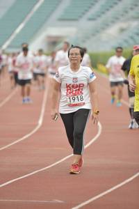 BIB: 1918
                            <button type="button" onclick="openModal(5958480)" class="btn btn-primary btn-sm float-right btn-popup" data-toggle="modal" data-target=".modal-high-quality">
                        <i class="fas fa-shopping-cart"></i> Add to Cart
                    </button>
                                            <button type="button" onclick="isThisMe(5958480, true)" class="btn btn-success btn-sm float-right btn-popup btn-isme hidden" data-toggle="tooltip" data-placement="bottom" title="นี่คือรูปของคุณใช่ไหม คลิกที่นี่เพื่อเอาเข้าอัลบั้ม">
                        <i class="fas fa-plus"></i> Add to album
                    </button>
                    <button type="button" onclick="isThisMe(5958480, false)" class="btn btn-warning btn-sm float-right btn-popup btn-isnotme hidden">
                        <i class="fas fa-ban"></i> Remove from album
                    </button>