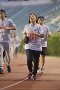 BIB: 6915
                            <button type="button" onclick="openModal(5919252)" class="btn btn-primary btn-sm float-right btn-popup" data-toggle="modal" data-target=".modal-high-quality">
                        <i class="fas fa-shopping-cart"></i> Add to Cart
                    </button>
                                            <button type="button" onclick="isThisMe(5919252, true)" class="btn btn-success btn-sm float-right btn-popup btn-isme hidden" data-toggle="tooltip" data-placement="bottom" title="นี่คือรูปของคุณใช่ไหม คลิกที่นี่เพื่อเอาเข้าอัลบั้ม">
                        <i class="fas fa-plus"></i> Add to album
                    </button>
                    <button type="button" onclick="isThisMe(5919252, false)" class="btn btn-warning btn-sm float-right btn-popup btn-isnotme hidden">
                        <i class="fas fa-ban"></i> Remove from album
                    </button>