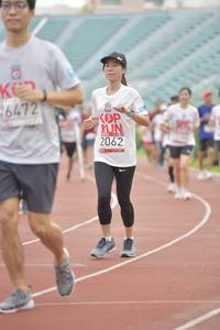 BIB: 6472, 2062
                            <button type="button" onclick="openModal(5950746)" class="btn btn-primary btn-sm float-right btn-popup" data-toggle="modal" data-target=".modal-high-quality">
                        <i class="fas fa-shopping-cart"></i> Add to Cart
                    </button>
                                            <button type="button" onclick="isThisMe(5950746, true)" class="btn btn-success btn-sm float-right btn-popup btn-isme hidden" data-toggle="tooltip" data-placement="bottom" title="นี่คือรูปของคุณใช่ไหม คลิกที่นี่เพื่อเอาเข้าอัลบั้ม">
                        <i class="fas fa-plus"></i> Add to album
                    </button>
                    <button type="button" onclick="isThisMe(5950746, false)" class="btn btn-warning btn-sm float-right btn-popup btn-isnotme hidden">
                        <i class="fas fa-ban"></i> Remove from album
                    </button>