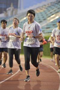 BIB: 8721, 8880
                            <button type="button" onclick="openModal(5919700)" class="btn btn-primary btn-sm float-right btn-popup" data-toggle="modal" data-target=".modal-high-quality">
                        <i class="fas fa-shopping-cart"></i> Add to Cart
                    </button>
                                            <button type="button" onclick="isThisMe(5919700, true)" class="btn btn-success btn-sm float-right btn-popup btn-isme hidden" data-toggle="tooltip" data-placement="bottom" title="นี่คือรูปของคุณใช่ไหม คลิกที่นี่เพื่อเอาเข้าอัลบั้ม">
                        <i class="fas fa-plus"></i> Add to album
                    </button>
                    <button type="button" onclick="isThisMe(5919700, false)" class="btn btn-warning btn-sm float-right btn-popup btn-isnotme hidden">
                        <i class="fas fa-ban"></i> Remove from album
                    </button>