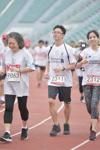 BIB: 9063, 2311, 2312
                            <button type="button" onclick="openModal(5936040)" class="btn btn-primary btn-sm float-right btn-popup" data-toggle="modal" data-target=".modal-high-quality">
                        <i class="fas fa-shopping-cart"></i> Add to Cart
                    </button>
                                            <button type="button" onclick="isThisMe(5936040, true)" class="btn btn-success btn-sm float-right btn-popup btn-isme hidden" data-toggle="tooltip" data-placement="bottom" title="นี่คือรูปของคุณใช่ไหม คลิกที่นี่เพื่อเอาเข้าอัลบั้ม">
                        <i class="fas fa-plus"></i> Add to album
                    </button>
                    <button type="button" onclick="isThisMe(5936040, false)" class="btn btn-warning btn-sm float-right btn-popup btn-isnotme hidden">
                        <i class="fas fa-ban"></i> Remove from album
                    </button>