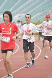 BIB: 4147, 5615, 2166
                            <button type="button" onclick="openModal(5937495)" class="btn btn-primary btn-sm float-right btn-popup" data-toggle="modal" data-target=".modal-high-quality">
                        <i class="fas fa-shopping-cart"></i> Add to Cart
                    </button>
                                            <button type="button" onclick="isThisMe(5937495, true)" class="btn btn-success btn-sm float-right btn-popup btn-isme hidden" data-toggle="tooltip" data-placement="bottom" title="นี่คือรูปของคุณใช่ไหม คลิกที่นี่เพื่อเอาเข้าอัลบั้ม">
                        <i class="fas fa-plus"></i> Add to album
                    </button>
                    <button type="button" onclick="isThisMe(5937495, false)" class="btn btn-warning btn-sm float-right btn-popup btn-isnotme hidden">
                        <i class="fas fa-ban"></i> Remove from album
                    </button>