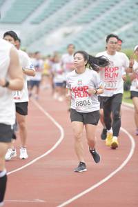 BIB: 2837, 8806, 
                            <button type="button" onclick="openModal(5942358)" class="btn btn-primary btn-sm float-right btn-popup" data-toggle="modal" data-target=".modal-high-quality">
                        <i class="fas fa-shopping-cart"></i> Add to Cart
                    </button>
                                            <button type="button" onclick="isThisMe(5942358, true)" class="btn btn-success btn-sm float-right btn-popup btn-isme hidden" data-toggle="tooltip" data-placement="bottom" title="นี่คือรูปของคุณใช่ไหม คลิกที่นี่เพื่อเอาเข้าอัลบั้ม">
                        <i class="fas fa-plus"></i> Add to album
                    </button>
                    <button type="button" onclick="isThisMe(5942358, false)" class="btn btn-warning btn-sm float-right btn-popup btn-isnotme hidden">
                        <i class="fas fa-ban"></i> Remove from album
                    </button>