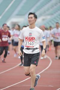 BIB: 3140
                            <button type="button" onclick="openModal(5934276)" class="btn btn-primary btn-sm float-right btn-popup" data-toggle="modal" data-target=".modal-high-quality">
                        <i class="fas fa-shopping-cart"></i> Add to Cart
                    </button>
                                            <button type="button" onclick="isThisMe(5934276, true)" class="btn btn-success btn-sm float-right btn-popup btn-isme hidden" data-toggle="tooltip" data-placement="bottom" title="นี่คือรูปของคุณใช่ไหม คลิกที่นี่เพื่อเอาเข้าอัลบั้ม">
                        <i class="fas fa-plus"></i> Add to album
                    </button>
                    <button type="button" onclick="isThisMe(5934276, false)" class="btn btn-warning btn-sm float-right btn-popup btn-isnotme hidden">
                        <i class="fas fa-ban"></i> Remove from album
                    </button>