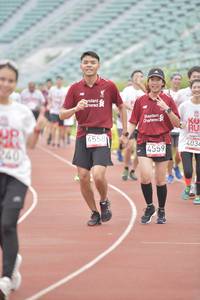 BIB: 4558, 403, 4559, 240
                            <button type="button" onclick="openModal(5949056)" class="btn btn-primary btn-sm float-right btn-popup" data-toggle="modal" data-target=".modal-high-quality">
                        <i class="fas fa-shopping-cart"></i> Add to Cart
                    </button>
                                            <button type="button" onclick="isThisMe(5949056, true)" class="btn btn-success btn-sm float-right btn-popup btn-isme hidden" data-toggle="tooltip" data-placement="bottom" title="นี่คือรูปของคุณใช่ไหม คลิกที่นี่เพื่อเอาเข้าอัลบั้ม">
                        <i class="fas fa-plus"></i> Add to album
                    </button>
                    <button type="button" onclick="isThisMe(5949056, false)" class="btn btn-warning btn-sm float-right btn-popup btn-isnotme hidden">
                        <i class="fas fa-ban"></i> Remove from album
                    </button>