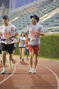 BIB: 1376, 8819
                            <button type="button" onclick="openModal(5917451)" class="btn btn-primary btn-sm float-right btn-popup" data-toggle="modal" data-target=".modal-high-quality">
                        <i class="fas fa-shopping-cart"></i> Add to Cart
                    </button>
                                            <button type="button" onclick="isThisMe(5917451, true)" class="btn btn-success btn-sm float-right btn-popup btn-isme hidden" data-toggle="tooltip" data-placement="bottom" title="นี่คือรูปของคุณใช่ไหม คลิกที่นี่เพื่อเอาเข้าอัลบั้ม">
                        <i class="fas fa-plus"></i> Add to album
                    </button>
                    <button type="button" onclick="isThisMe(5917451, false)" class="btn btn-warning btn-sm float-right btn-popup btn-isnotme hidden">
                        <i class="fas fa-ban"></i> Remove from album
                    </button>