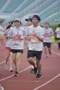 BIB: 2795, 6861
                            <button type="button" onclick="openModal(5922542)" class="btn btn-primary btn-sm float-right btn-popup" data-toggle="modal" data-target=".modal-high-quality">
                        <i class="fas fa-shopping-cart"></i> Add to Cart
                    </button>
                                            <button type="button" onclick="isThisMe(5922542, true)" class="btn btn-success btn-sm float-right btn-popup btn-isme hidden" data-toggle="tooltip" data-placement="bottom" title="นี่คือรูปของคุณใช่ไหม คลิกที่นี่เพื่อเอาเข้าอัลบั้ม">
                        <i class="fas fa-plus"></i> Add to album
                    </button>
                    <button type="button" onclick="isThisMe(5922542, false)" class="btn btn-warning btn-sm float-right btn-popup btn-isnotme hidden">
                        <i class="fas fa-ban"></i> Remove from album
                    </button>