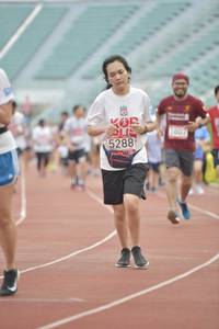 BIB: 1807, 5288
                            <button type="button" onclick="openModal(5949887)" class="btn btn-primary btn-sm float-right btn-popup" data-toggle="modal" data-target=".modal-high-quality">
                        <i class="fas fa-shopping-cart"></i> Add to Cart
                    </button>
                                            <button type="button" onclick="isThisMe(5949887, true)" class="btn btn-success btn-sm float-right btn-popup btn-isme hidden" data-toggle="tooltip" data-placement="bottom" title="นี่คือรูปของคุณใช่ไหม คลิกที่นี่เพื่อเอาเข้าอัลบั้ม">
                        <i class="fas fa-plus"></i> Add to album
                    </button>
                    <button type="button" onclick="isThisMe(5949887, false)" class="btn btn-warning btn-sm float-right btn-popup btn-isnotme hidden">
                        <i class="fas fa-ban"></i> Remove from album
                    </button>