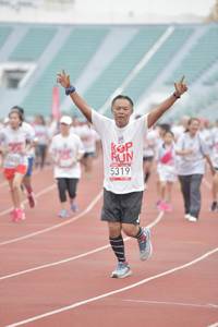 BIB: 5319
                            <button type="button" onclick="openModal(5937930)" class="btn btn-primary btn-sm float-right btn-popup" data-toggle="modal" data-target=".modal-high-quality">
                        <i class="fas fa-shopping-cart"></i> Add to Cart
                    </button>
                                            <button type="button" onclick="isThisMe(5937930, true)" class="btn btn-success btn-sm float-right btn-popup btn-isme hidden" data-toggle="tooltip" data-placement="bottom" title="นี่คือรูปของคุณใช่ไหม คลิกที่นี่เพื่อเอาเข้าอัลบั้ม">
                        <i class="fas fa-plus"></i> Add to album
                    </button>
                    <button type="button" onclick="isThisMe(5937930, false)" class="btn btn-warning btn-sm float-right btn-popup btn-isnotme hidden">
                        <i class="fas fa-ban"></i> Remove from album
                    </button>