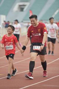 BIB: 4462, 3111
                            <button type="button" onclick="openModal(5957487)" class="btn btn-primary btn-sm float-right btn-popup" data-toggle="modal" data-target=".modal-high-quality">
                        <i class="fas fa-shopping-cart"></i> Add to Cart
                    </button>
                                            <button type="button" onclick="isThisMe(5957487, true)" class="btn btn-success btn-sm float-right btn-popup btn-isme hidden" data-toggle="tooltip" data-placement="bottom" title="นี่คือรูปของคุณใช่ไหม คลิกที่นี่เพื่อเอาเข้าอัลบั้ม">
                        <i class="fas fa-plus"></i> Add to album
                    </button>
                    <button type="button" onclick="isThisMe(5957487, false)" class="btn btn-warning btn-sm float-right btn-popup btn-isnotme hidden">
                        <i class="fas fa-ban"></i> Remove from album
                    </button>