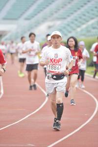 BIB: 1886
                            <button type="button" onclick="openModal(5941465)" class="btn btn-primary btn-sm float-right btn-popup" data-toggle="modal" data-target=".modal-high-quality">
                        <i class="fas fa-shopping-cart"></i> Add to Cart
                    </button>
                                            <button type="button" onclick="isThisMe(5941465, true)" class="btn btn-success btn-sm float-right btn-popup btn-isme hidden" data-toggle="tooltip" data-placement="bottom" title="นี่คือรูปของคุณใช่ไหม คลิกที่นี่เพื่อเอาเข้าอัลบั้ม">
                        <i class="fas fa-plus"></i> Add to album
                    </button>
                    <button type="button" onclick="isThisMe(5941465, false)" class="btn btn-warning btn-sm float-right btn-popup btn-isnotme hidden">
                        <i class="fas fa-ban"></i> Remove from album
                    </button>