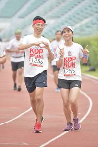 BIB: 1255, 1256
                            <button type="button" onclick="openModal(5942451)" class="btn btn-primary btn-sm float-right btn-popup" data-toggle="modal" data-target=".modal-high-quality">
                        <i class="fas fa-shopping-cart"></i> Add to Cart
                    </button>
                                            <button type="button" onclick="isThisMe(5942451, true)" class="btn btn-success btn-sm float-right btn-popup btn-isme hidden" data-toggle="tooltip" data-placement="bottom" title="นี่คือรูปของคุณใช่ไหม คลิกที่นี่เพื่อเอาเข้าอัลบั้ม">
                        <i class="fas fa-plus"></i> Add to album
                    </button>
                    <button type="button" onclick="isThisMe(5942451, false)" class="btn btn-warning btn-sm float-right btn-popup btn-isnotme hidden">
                        <i class="fas fa-ban"></i> Remove from album
                    </button>