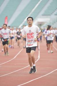 BIB: 201, 2721
                            <button type="button" onclick="openModal(5947911)" class="btn btn-primary btn-sm float-right btn-popup" data-toggle="modal" data-target=".modal-high-quality">
                        <i class="fas fa-shopping-cart"></i> Add to Cart
                    </button>
                                            <button type="button" onclick="isThisMe(5947911, true)" class="btn btn-success btn-sm float-right btn-popup btn-isme hidden" data-toggle="tooltip" data-placement="bottom" title="นี่คือรูปของคุณใช่ไหม คลิกที่นี่เพื่อเอาเข้าอัลบั้ม">
                        <i class="fas fa-plus"></i> Add to album
                    </button>
                    <button type="button" onclick="isThisMe(5947911, false)" class="btn btn-warning btn-sm float-right btn-popup btn-isnotme hidden">
                        <i class="fas fa-ban"></i> Remove from album
                    </button>