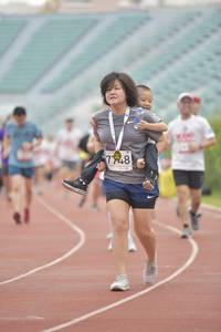 BIB: 748
                            <button type="button" onclick="openModal(5950244)" class="btn btn-primary btn-sm float-right btn-popup" data-toggle="modal" data-target=".modal-high-quality">
                        <i class="fas fa-shopping-cart"></i> Add to Cart
                    </button>
                                            <button type="button" onclick="isThisMe(5950244, true)" class="btn btn-success btn-sm float-right btn-popup btn-isme hidden" data-toggle="tooltip" data-placement="bottom" title="นี่คือรูปของคุณใช่ไหม คลิกที่นี่เพื่อเอาเข้าอัลบั้ม">
                        <i class="fas fa-plus"></i> Add to album
                    </button>
                    <button type="button" onclick="isThisMe(5950244, false)" class="btn btn-warning btn-sm float-right btn-popup btn-isnotme hidden">
                        <i class="fas fa-ban"></i> Remove from album
                    </button>