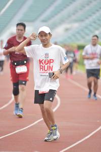 BIB: 5078
                            <button type="button" onclick="openModal(5947775)" class="btn btn-primary btn-sm float-right btn-popup" data-toggle="modal" data-target=".modal-high-quality">
                        <i class="fas fa-shopping-cart"></i> Add to Cart
                    </button>
                                            <button type="button" onclick="isThisMe(5947775, true)" class="btn btn-success btn-sm float-right btn-popup btn-isme hidden" data-toggle="tooltip" data-placement="bottom" title="นี่คือรูปของคุณใช่ไหม คลิกที่นี่เพื่อเอาเข้าอัลบั้ม">
                        <i class="fas fa-plus"></i> Add to album
                    </button>
                    <button type="button" onclick="isThisMe(5947775, false)" class="btn btn-warning btn-sm float-right btn-popup btn-isnotme hidden">
                        <i class="fas fa-ban"></i> Remove from album
                    </button>