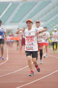 BIB: 2019, 4526
                            <button type="button" onclick="openModal(5950391)" class="btn btn-primary btn-sm float-right btn-popup" data-toggle="modal" data-target=".modal-high-quality">
                        <i class="fas fa-shopping-cart"></i> Add to Cart
                    </button>
                                            <button type="button" onclick="isThisMe(5950391, true)" class="btn btn-success btn-sm float-right btn-popup btn-isme hidden" data-toggle="tooltip" data-placement="bottom" title="นี่คือรูปของคุณใช่ไหม คลิกที่นี่เพื่อเอาเข้าอัลบั้ม">
                        <i class="fas fa-plus"></i> Add to album
                    </button>
                    <button type="button" onclick="isThisMe(5950391, false)" class="btn btn-warning btn-sm float-right btn-popup btn-isnotme hidden">
                        <i class="fas fa-ban"></i> Remove from album
                    </button>