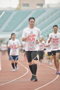 BIB: 2010, 4104, 1190
                            <button type="button" onclick="openModal(5951432)" class="btn btn-primary btn-sm float-right btn-popup" data-toggle="modal" data-target=".modal-high-quality">
                        <i class="fas fa-shopping-cart"></i> Add to Cart
                    </button>
                                            <button type="button" onclick="isThisMe(5951432, true)" class="btn btn-success btn-sm float-right btn-popup btn-isme hidden" data-toggle="tooltip" data-placement="bottom" title="นี่คือรูปของคุณใช่ไหม คลิกที่นี่เพื่อเอาเข้าอัลบั้ม">
                        <i class="fas fa-plus"></i> Add to album
                    </button>
                    <button type="button" onclick="isThisMe(5951432, false)" class="btn btn-warning btn-sm float-right btn-popup btn-isnotme hidden">
                        <i class="fas fa-ban"></i> Remove from album
                    </button>