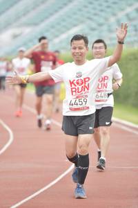 BIB: 648, 4459, 
                            <button type="button" onclick="openModal(5946389)" class="btn btn-primary btn-sm float-right btn-popup" data-toggle="modal" data-target=".modal-high-quality">
                        <i class="fas fa-shopping-cart"></i> Add to Cart
                    </button>
                                            <button type="button" onclick="isThisMe(5946389, true)" class="btn btn-success btn-sm float-right btn-popup btn-isme hidden" data-toggle="tooltip" data-placement="bottom" title="นี่คือรูปของคุณใช่ไหม คลิกที่นี่เพื่อเอาเข้าอัลบั้ม">
                        <i class="fas fa-plus"></i> Add to album
                    </button>
                    <button type="button" onclick="isThisMe(5946389, false)" class="btn btn-warning btn-sm float-right btn-popup btn-isnotme hidden">
                        <i class="fas fa-ban"></i> Remove from album
                    </button>