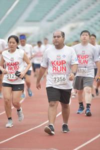 BIB: 512, 6130, 201, 7356
                            <button type="button" onclick="openModal(5938409)" class="btn btn-primary btn-sm float-right btn-popup" data-toggle="modal" data-target=".modal-high-quality">
                        <i class="fas fa-shopping-cart"></i> Add to Cart
                    </button>
                                            <button type="button" onclick="isThisMe(5938409, true)" class="btn btn-success btn-sm float-right btn-popup btn-isme hidden" data-toggle="tooltip" data-placement="bottom" title="นี่คือรูปของคุณใช่ไหม คลิกที่นี่เพื่อเอาเข้าอัลบั้ม">
                        <i class="fas fa-plus"></i> Add to album
                    </button>
                    <button type="button" onclick="isThisMe(5938409, false)" class="btn btn-warning btn-sm float-right btn-popup btn-isnotme hidden">
                        <i class="fas fa-ban"></i> Remove from album
                    </button>