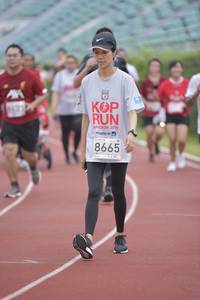 BIB: 2019, 8665
                            <button type="button" onclick="openModal(5933079)" class="btn btn-primary btn-sm float-right btn-popup" data-toggle="modal" data-target=".modal-high-quality">
                        <i class="fas fa-shopping-cart"></i> Add to Cart
                    </button>
                                            <button type="button" onclick="isThisMe(5933079, true)" class="btn btn-success btn-sm float-right btn-popup btn-isme hidden" data-toggle="tooltip" data-placement="bottom" title="นี่คือรูปของคุณใช่ไหม คลิกที่นี่เพื่อเอาเข้าอัลบั้ม">
                        <i class="fas fa-plus"></i> Add to album
                    </button>
                    <button type="button" onclick="isThisMe(5933079, false)" class="btn btn-warning btn-sm float-right btn-popup btn-isnotme hidden">
                        <i class="fas fa-ban"></i> Remove from album
                    </button>