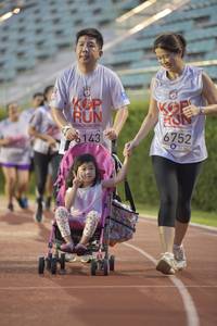 BIB: 201, 6752, 143
                            <button type="button" onclick="openModal(5919992)" class="btn btn-primary btn-sm float-right btn-popup" data-toggle="modal" data-target=".modal-high-quality">
                        <i class="fas fa-shopping-cart"></i> Add to Cart
                    </button>
                                            <button type="button" onclick="isThisMe(5919992, true)" class="btn btn-success btn-sm float-right btn-popup btn-isme hidden" data-toggle="tooltip" data-placement="bottom" title="นี่คือรูปของคุณใช่ไหม คลิกที่นี่เพื่อเอาเข้าอัลบั้ม">
                        <i class="fas fa-plus"></i> Add to album
                    </button>
                    <button type="button" onclick="isThisMe(5919992, false)" class="btn btn-warning btn-sm float-right btn-popup btn-isnotme hidden">
                        <i class="fas fa-ban"></i> Remove from album
                    </button>