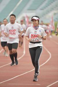 BIB: 1179, 1625
                            <button type="button" onclick="openModal(5949499)" class="btn btn-primary btn-sm float-right btn-popup" data-toggle="modal" data-target=".modal-high-quality">
                        <i class="fas fa-shopping-cart"></i> Add to Cart
                    </button>
                                            <button type="button" onclick="isThisMe(5949499, true)" class="btn btn-success btn-sm float-right btn-popup btn-isme hidden" data-toggle="tooltip" data-placement="bottom" title="นี่คือรูปของคุณใช่ไหม คลิกที่นี่เพื่อเอาเข้าอัลบั้ม">
                        <i class="fas fa-plus"></i> Add to album
                    </button>
                    <button type="button" onclick="isThisMe(5949499, false)" class="btn btn-warning btn-sm float-right btn-popup btn-isnotme hidden">
                        <i class="fas fa-ban"></i> Remove from album
                    </button>