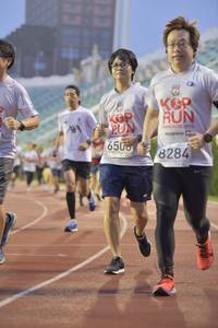 BIB: 201, 6500, 8284
                            <button type="button" onclick="openModal(5920528)" class="btn btn-primary btn-sm float-right btn-popup" data-toggle="modal" data-target=".modal-high-quality">
                        <i class="fas fa-shopping-cart"></i> Add to Cart
                    </button>
                                            <button type="button" onclick="isThisMe(5920528, true)" class="btn btn-success btn-sm float-right btn-popup btn-isme hidden" data-toggle="tooltip" data-placement="bottom" title="นี่คือรูปของคุณใช่ไหม คลิกที่นี่เพื่อเอาเข้าอัลบั้ม">
                        <i class="fas fa-plus"></i> Add to album
                    </button>
                    <button type="button" onclick="isThisMe(5920528, false)" class="btn btn-warning btn-sm float-right btn-popup btn-isnotme hidden">
                        <i class="fas fa-ban"></i> Remove from album
                    </button>