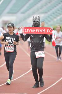 BIB: 3500, 1869
                            <button type="button" onclick="openModal(5940835)" class="btn btn-primary btn-sm float-right btn-popup" data-toggle="modal" data-target=".modal-high-quality">
                        <i class="fas fa-shopping-cart"></i> Add to Cart
                    </button>
                                            <button type="button" onclick="isThisMe(5940835, true)" class="btn btn-success btn-sm float-right btn-popup btn-isme hidden" data-toggle="tooltip" data-placement="bottom" title="นี่คือรูปของคุณใช่ไหม คลิกที่นี่เพื่อเอาเข้าอัลบั้ม">
                        <i class="fas fa-plus"></i> Add to album
                    </button>
                    <button type="button" onclick="isThisMe(5940835, false)" class="btn btn-warning btn-sm float-right btn-popup btn-isnotme hidden">
                        <i class="fas fa-ban"></i> Remove from album
                    </button>