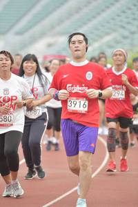 BIB: 294, 3916, 8687, 580
                            <button type="button" onclick="openModal(5948345)" class="btn btn-primary btn-sm float-right btn-popup" data-toggle="modal" data-target=".modal-high-quality">
                        <i class="fas fa-shopping-cart"></i> Add to Cart
                    </button>
                                            <button type="button" onclick="isThisMe(5948345, true)" class="btn btn-success btn-sm float-right btn-popup btn-isme hidden" data-toggle="tooltip" data-placement="bottom" title="นี่คือรูปของคุณใช่ไหม คลิกที่นี่เพื่อเอาเข้าอัลบั้ม">
                        <i class="fas fa-plus"></i> Add to album
                    </button>
                    <button type="button" onclick="isThisMe(5948345, false)" class="btn btn-warning btn-sm float-right btn-popup btn-isnotme hidden">
                        <i class="fas fa-ban"></i> Remove from album
                    </button>