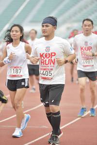 BIB: 7981, 2019, 1187, 405
                            <button type="button" onclick="openModal(5948426)" class="btn btn-primary btn-sm float-right btn-popup" data-toggle="modal" data-target=".modal-high-quality">
                        <i class="fas fa-shopping-cart"></i> Add to Cart
                    </button>
                                            <button type="button" onclick="isThisMe(5948426, true)" class="btn btn-success btn-sm float-right btn-popup btn-isme hidden" data-toggle="tooltip" data-placement="bottom" title="นี่คือรูปของคุณใช่ไหม คลิกที่นี่เพื่อเอาเข้าอัลบั้ม">
                        <i class="fas fa-plus"></i> Add to album
                    </button>
                    <button type="button" onclick="isThisMe(5948426, false)" class="btn btn-warning btn-sm float-right btn-popup btn-isnotme hidden">
                        <i class="fas fa-ban"></i> Remove from album
                    </button>