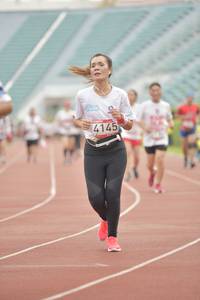 BIB: 4145
                            <button type="button" onclick="openModal(5951365)" class="btn btn-primary btn-sm float-right btn-popup" data-toggle="modal" data-target=".modal-high-quality">
                        <i class="fas fa-shopping-cart"></i> Add to Cart
                    </button>
                                            <button type="button" onclick="isThisMe(5951365, true)" class="btn btn-success btn-sm float-right btn-popup btn-isme hidden" data-toggle="tooltip" data-placement="bottom" title="นี่คือรูปของคุณใช่ไหม คลิกที่นี่เพื่อเอาเข้าอัลบั้ม">
                        <i class="fas fa-plus"></i> Add to album
                    </button>
                    <button type="button" onclick="isThisMe(5951365, false)" class="btn btn-warning btn-sm float-right btn-popup btn-isnotme hidden">
                        <i class="fas fa-ban"></i> Remove from album
                    </button>