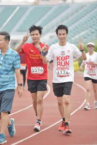 BIB: 1174, 3096, 5596
                            <button type="button" onclick="openModal(5947102)" class="btn btn-primary btn-sm float-right btn-popup" data-toggle="modal" data-target=".modal-high-quality">
                        <i class="fas fa-shopping-cart"></i> Add to Cart
                    </button>
                                            <button type="button" onclick="isThisMe(5947102, true)" class="btn btn-success btn-sm float-right btn-popup btn-isme hidden" data-toggle="tooltip" data-placement="bottom" title="นี่คือรูปของคุณใช่ไหม คลิกที่นี่เพื่อเอาเข้าอัลบั้ม">
                        <i class="fas fa-plus"></i> Add to album
                    </button>
                    <button type="button" onclick="isThisMe(5947102, false)" class="btn btn-warning btn-sm float-right btn-popup btn-isnotme hidden">
                        <i class="fas fa-ban"></i> Remove from album
                    </button>