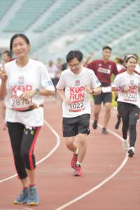 BIB: 2872, 1022, 3240
                            <button type="button" onclick="openModal(5948977)" class="btn btn-primary btn-sm float-right btn-popup" data-toggle="modal" data-target=".modal-high-quality">
                        <i class="fas fa-shopping-cart"></i> Add to Cart
                    </button>
                                            <button type="button" onclick="isThisMe(5948977, true)" class="btn btn-success btn-sm float-right btn-popup btn-isme hidden" data-toggle="tooltip" data-placement="bottom" title="นี่คือรูปของคุณใช่ไหม คลิกที่นี่เพื่อเอาเข้าอัลบั้ม">
                        <i class="fas fa-plus"></i> Add to album
                    </button>
                    <button type="button" onclick="isThisMe(5948977, false)" class="btn btn-warning btn-sm float-right btn-popup btn-isnotme hidden">
                        <i class="fas fa-ban"></i> Remove from album
                    </button>