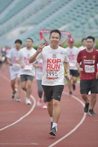 BIB: 2995, 7537
                            <button type="button" onclick="openModal(5932606)" class="btn btn-primary btn-sm float-right btn-popup" data-toggle="modal" data-target=".modal-high-quality">
                        <i class="fas fa-shopping-cart"></i> Add to Cart
                    </button>
                                            <button type="button" onclick="isThisMe(5932606, true)" class="btn btn-success btn-sm float-right btn-popup btn-isme hidden" data-toggle="tooltip" data-placement="bottom" title="นี่คือรูปของคุณใช่ไหม คลิกที่นี่เพื่อเอาเข้าอัลบั้ม">
                        <i class="fas fa-plus"></i> Add to album
                    </button>
                    <button type="button" onclick="isThisMe(5932606, false)" class="btn btn-warning btn-sm float-right btn-popup btn-isnotme hidden">
                        <i class="fas fa-ban"></i> Remove from album
                    </button>