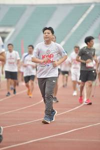 BIB: 
                            <button type="button" onclick="openModal(5950759)" class="btn btn-primary btn-sm float-right btn-popup" data-toggle="modal" data-target=".modal-high-quality">
                        <i class="fas fa-shopping-cart"></i> Add to Cart
                    </button>
                                            <button type="button" onclick="isThisMe(5950759, true)" class="btn btn-success btn-sm float-right btn-popup btn-isme hidden" data-toggle="tooltip" data-placement="bottom" title="นี่คือรูปของคุณใช่ไหม คลิกที่นี่เพื่อเอาเข้าอัลบั้ม">
                        <i class="fas fa-plus"></i> Add to album
                    </button>
                    <button type="button" onclick="isThisMe(5950759, false)" class="btn btn-warning btn-sm float-right btn-popup btn-isnotme hidden">
                        <i class="fas fa-ban"></i> Remove from album
                    </button>