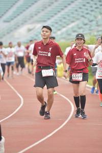 BIB: 4558, 4559
                            <button type="button" onclick="openModal(5949099)" class="btn btn-primary btn-sm float-right btn-popup" data-toggle="modal" data-target=".modal-high-quality">
                        <i class="fas fa-shopping-cart"></i> Add to Cart
                    </button>
                                            <button type="button" onclick="isThisMe(5949099, true)" class="btn btn-success btn-sm float-right btn-popup btn-isme hidden" data-toggle="tooltip" data-placement="bottom" title="นี่คือรูปของคุณใช่ไหม คลิกที่นี่เพื่อเอาเข้าอัลบั้ม">
                        <i class="fas fa-plus"></i> Add to album
                    </button>
                    <button type="button" onclick="isThisMe(5949099, false)" class="btn btn-warning btn-sm float-right btn-popup btn-isnotme hidden">
                        <i class="fas fa-ban"></i> Remove from album
                    </button>