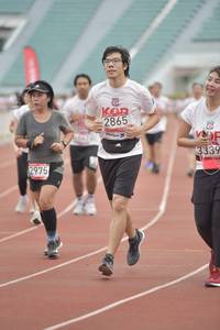 BIB: 2865, 3339, 2975
                            <button type="button" onclick="openModal(5958914)" class="btn btn-primary btn-sm float-right btn-popup" data-toggle="modal" data-target=".modal-high-quality">
                        <i class="fas fa-shopping-cart"></i> Add to Cart
                    </button>
                                            <button type="button" onclick="isThisMe(5958914, true)" class="btn btn-success btn-sm float-right btn-popup btn-isme hidden" data-toggle="tooltip" data-placement="bottom" title="นี่คือรูปของคุณใช่ไหม คลิกที่นี่เพื่อเอาเข้าอัลบั้ม">
                        <i class="fas fa-plus"></i> Add to album
                    </button>
                    <button type="button" onclick="isThisMe(5958914, false)" class="btn btn-warning btn-sm float-right btn-popup btn-isnotme hidden">
                        <i class="fas fa-ban"></i> Remove from album
                    </button>