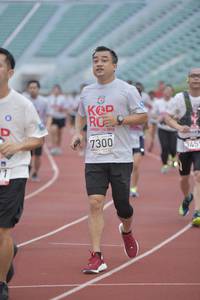 BIB: 2010, 7300, 345
                            <button type="button" onclick="openModal(5927459)" class="btn btn-primary btn-sm float-right btn-popup" data-toggle="modal" data-target=".modal-high-quality">
                        <i class="fas fa-shopping-cart"></i> Add to Cart
                    </button>
                                            <button type="button" onclick="isThisMe(5927459, true)" class="btn btn-success btn-sm float-right btn-popup btn-isme hidden" data-toggle="tooltip" data-placement="bottom" title="นี่คือรูปของคุณใช่ไหม คลิกที่นี่เพื่อเอาเข้าอัลบั้ม">
                        <i class="fas fa-plus"></i> Add to album
                    </button>
                    <button type="button" onclick="isThisMe(5927459, false)" class="btn btn-warning btn-sm float-right btn-popup btn-isnotme hidden">
                        <i class="fas fa-ban"></i> Remove from album
                    </button>