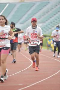 BIB: 1663
                            <button type="button" onclick="openModal(5951543)" class="btn btn-primary btn-sm float-right btn-popup" data-toggle="modal" data-target=".modal-high-quality">
                        <i class="fas fa-shopping-cart"></i> Add to Cart
                    </button>
                                            <button type="button" onclick="isThisMe(5951543, true)" class="btn btn-success btn-sm float-right btn-popup btn-isme hidden" data-toggle="tooltip" data-placement="bottom" title="นี่คือรูปของคุณใช่ไหม คลิกที่นี่เพื่อเอาเข้าอัลบั้ม">
                        <i class="fas fa-plus"></i> Add to album
                    </button>
                    <button type="button" onclick="isThisMe(5951543, false)" class="btn btn-warning btn-sm float-right btn-popup btn-isnotme hidden">
                        <i class="fas fa-ban"></i> Remove from album
                    </button>