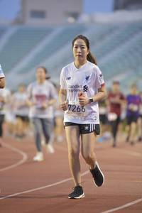 BIB: 7266
                            <button type="button" onclick="openModal(5921188)" class="btn btn-primary btn-sm float-right btn-popup" data-toggle="modal" data-target=".modal-high-quality">
                        <i class="fas fa-shopping-cart"></i> Add to Cart
                    </button>
                                            <button type="button" onclick="isThisMe(5921188, true)" class="btn btn-success btn-sm float-right btn-popup btn-isme hidden" data-toggle="tooltip" data-placement="bottom" title="นี่คือรูปของคุณใช่ไหม คลิกที่นี่เพื่อเอาเข้าอัลบั้ม">
                        <i class="fas fa-plus"></i> Add to album
                    </button>
                    <button type="button" onclick="isThisMe(5921188, false)" class="btn btn-warning btn-sm float-right btn-popup btn-isnotme hidden">
                        <i class="fas fa-ban"></i> Remove from album
                    </button>