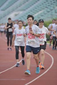 BIB: 6863, 6298, 024
                            <button type="button" onclick="openModal(5931302)" class="btn btn-primary btn-sm float-right btn-popup" data-toggle="modal" data-target=".modal-high-quality">
                        <i class="fas fa-shopping-cart"></i> Add to Cart
                    </button>
                                            <button type="button" onclick="isThisMe(5931302, true)" class="btn btn-success btn-sm float-right btn-popup btn-isme hidden" data-toggle="tooltip" data-placement="bottom" title="นี่คือรูปของคุณใช่ไหม คลิกที่นี่เพื่อเอาเข้าอัลบั้ม">
                        <i class="fas fa-plus"></i> Add to album
                    </button>
                    <button type="button" onclick="isThisMe(5931302, false)" class="btn btn-warning btn-sm float-right btn-popup btn-isnotme hidden">
                        <i class="fas fa-ban"></i> Remove from album
                    </button>