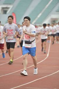 BIB: 4835, 5084
                            <button type="button" onclick="openModal(5958391)" class="btn btn-primary btn-sm float-right btn-popup" data-toggle="modal" data-target=".modal-high-quality">
                        <i class="fas fa-shopping-cart"></i> Add to Cart
                    </button>
                                            <button type="button" onclick="isThisMe(5958391, true)" class="btn btn-success btn-sm float-right btn-popup btn-isme hidden" data-toggle="tooltip" data-placement="bottom" title="นี่คือรูปของคุณใช่ไหม คลิกที่นี่เพื่อเอาเข้าอัลบั้ม">
                        <i class="fas fa-plus"></i> Add to album
                    </button>
                    <button type="button" onclick="isThisMe(5958391, false)" class="btn btn-warning btn-sm float-right btn-popup btn-isnotme hidden">
                        <i class="fas fa-ban"></i> Remove from album
                    </button>