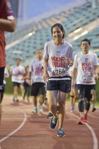 BIB: 6764, 126
                            <button type="button" onclick="openModal(5920564)" class="btn btn-primary btn-sm float-right btn-popup" data-toggle="modal" data-target=".modal-high-quality">
                        <i class="fas fa-shopping-cart"></i> Add to Cart
                    </button>
                                            <button type="button" onclick="isThisMe(5920564, true)" class="btn btn-success btn-sm float-right btn-popup btn-isme hidden" data-toggle="tooltip" data-placement="bottom" title="นี่คือรูปของคุณใช่ไหม คลิกที่นี่เพื่อเอาเข้าอัลบั้ม">
                        <i class="fas fa-plus"></i> Add to album
                    </button>
                    <button type="button" onclick="isThisMe(5920564, false)" class="btn btn-warning btn-sm float-right btn-popup btn-isnotme hidden">
                        <i class="fas fa-ban"></i> Remove from album
                    </button>