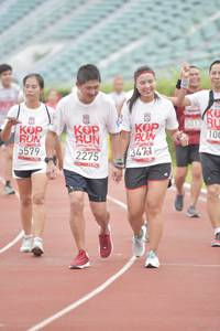 BIB: 6013, 100, 3471, 5579, 2275
                            <button type="button" onclick="openModal(5942174)" class="btn btn-primary btn-sm float-right btn-popup" data-toggle="modal" data-target=".modal-high-quality">
                        <i class="fas fa-shopping-cart"></i> Add to Cart
                    </button>
                                            <button type="button" onclick="isThisMe(5942174, true)" class="btn btn-success btn-sm float-right btn-popup btn-isme hidden" data-toggle="tooltip" data-placement="bottom" title="นี่คือรูปของคุณใช่ไหม คลิกที่นี่เพื่อเอาเข้าอัลบั้ม">
                        <i class="fas fa-plus"></i> Add to album
                    </button>
                    <button type="button" onclick="isThisMe(5942174, false)" class="btn btn-warning btn-sm float-right btn-popup btn-isnotme hidden">
                        <i class="fas fa-ban"></i> Remove from album
                    </button>