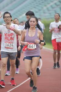 BIB: 2019, 1624, 1661
                            <button type="button" onclick="openModal(5933822)" class="btn btn-primary btn-sm float-right btn-popup" data-toggle="modal" data-target=".modal-high-quality">
                        <i class="fas fa-shopping-cart"></i> Add to Cart
                    </button>
                                            <button type="button" onclick="isThisMe(5933822, true)" class="btn btn-success btn-sm float-right btn-popup btn-isme hidden" data-toggle="tooltip" data-placement="bottom" title="นี่คือรูปของคุณใช่ไหม คลิกที่นี่เพื่อเอาเข้าอัลบั้ม">
                        <i class="fas fa-plus"></i> Add to album
                    </button>
                    <button type="button" onclick="isThisMe(5933822, false)" class="btn btn-warning btn-sm float-right btn-popup btn-isnotme hidden">
                        <i class="fas fa-ban"></i> Remove from album
                    </button>